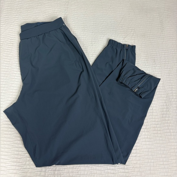 lululemon athletica Other - Lululemon Men's Jogger Sweatpants